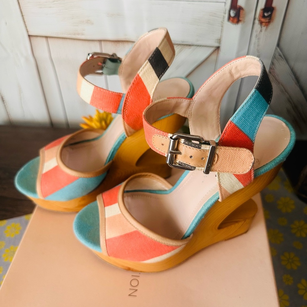 Bcbgeneration Blue And Orange Platform Sandals - image 4